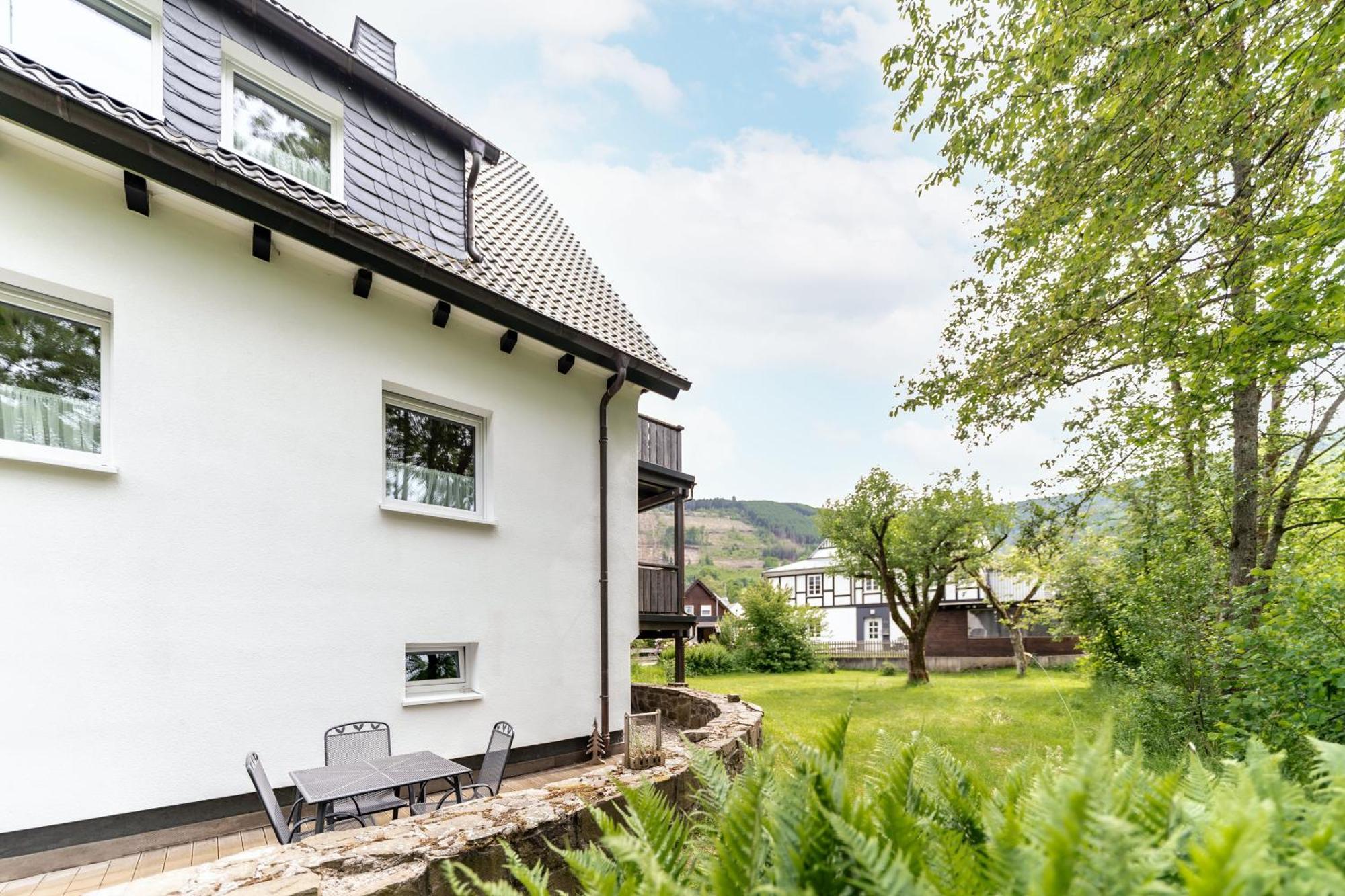 Ferienwohnung Haus An Der Lenne Lennestadt Buitenkant foto